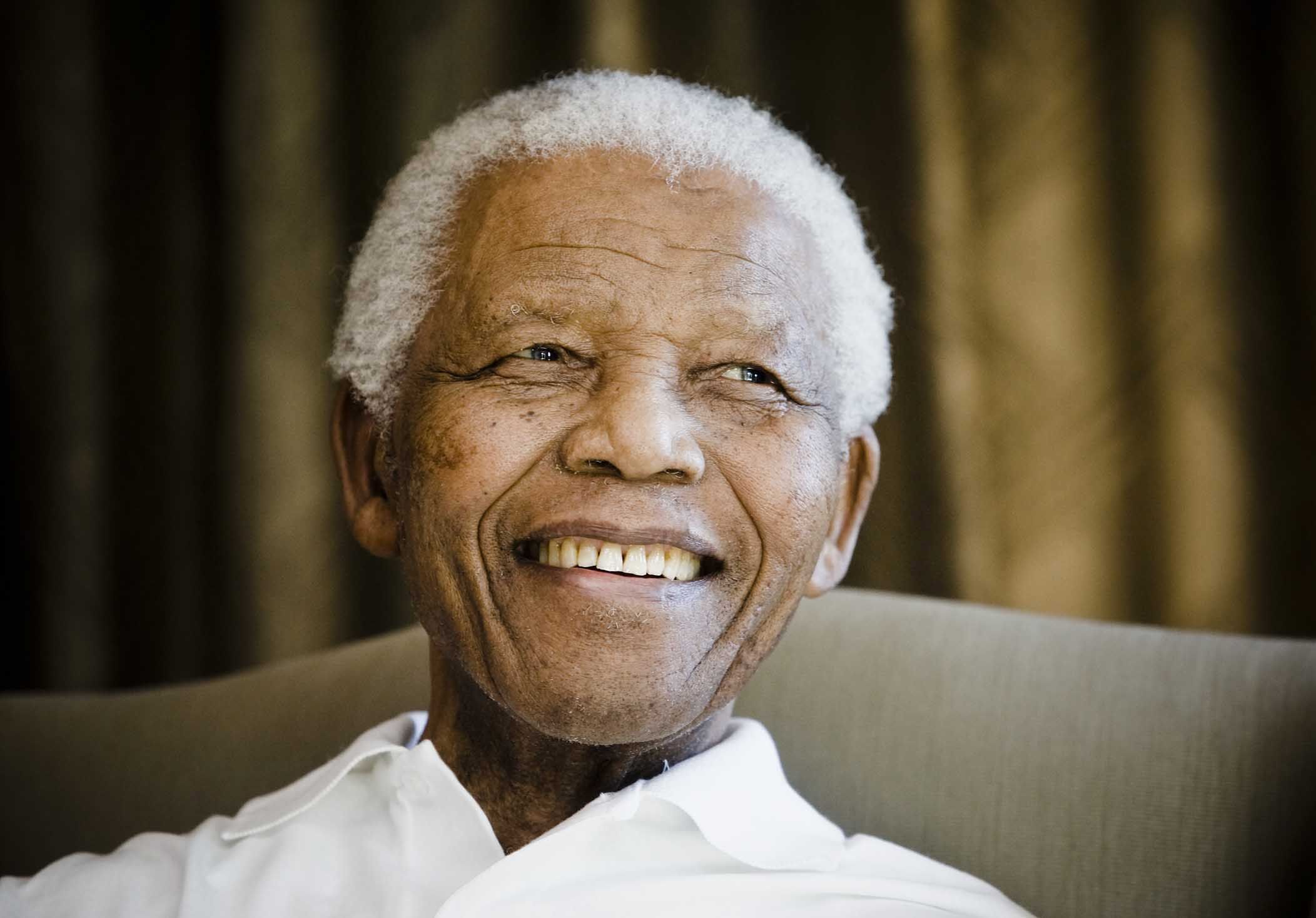 American and South African students, aged from 11 to 19, met with Nelson Mandela at the Nelson Mandela Foundation in Johannesburg on June 2 2009.