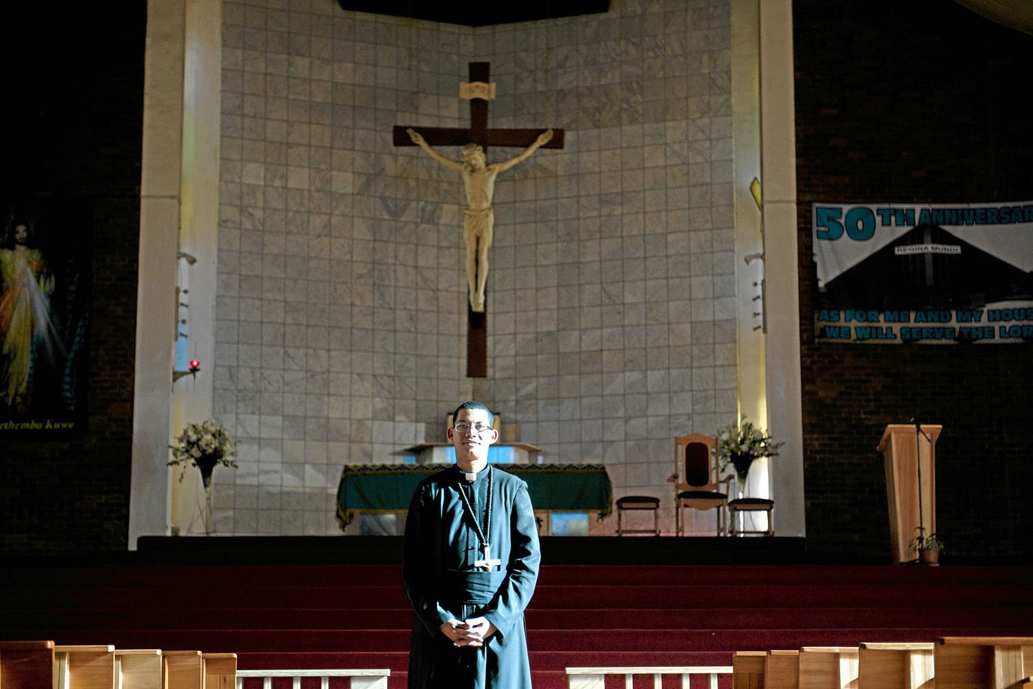 Father Sebastian Rossouw ministers at Regina Mundi. Madelene Cronjé